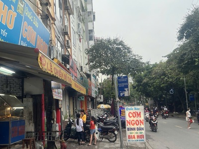 Bán 160m2 nhà cấp 4  mặt tiền 7m, mặt phố Kim Giang, cách cầu Dậu 50m 0