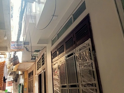 Mỹ Đình siêu vị trí 35m2 5 tầng full nội thất mới đẹp giá nhỉnh 6 tỷ 0