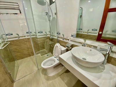 Mỹ Đình siêu vị trí 35m2 5 tầng full nội thất mới đẹp giá nhỉnh 6 tỷ 3