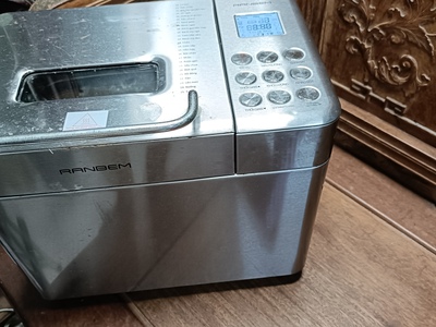 Bán máy làm bánh mỳ RANBEM 4