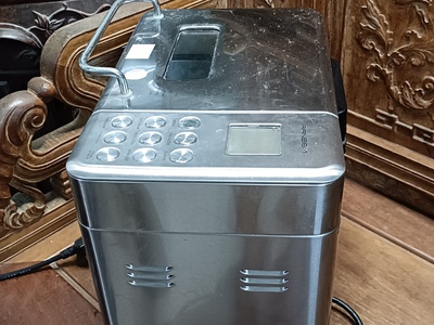 Bán máy làm bánh mỳ RANBEM 8