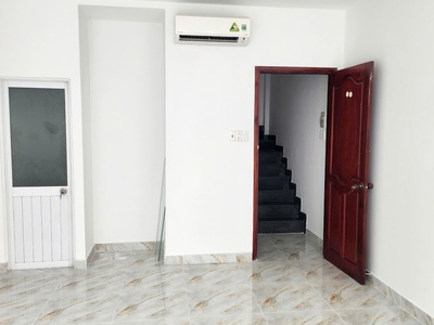 Bán nhà ngang 5 m hẻm xe hơi Trần Quang Khải Quận 1 chỉ nhỉnh 16 tỷ 0