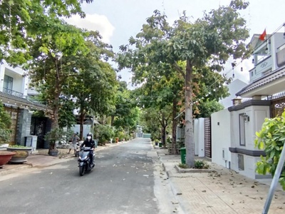 Ngộp gấp bán dương đình hội q9  cũ  165m2 5tầng thu nhập 40tr tháng 2