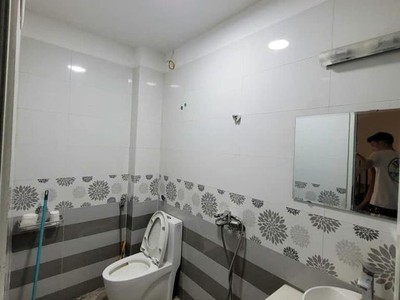 Cực hiếm nhà  lê trọng tấn 36m2 x 5 tầng sát phố,  ô tô tránh cách 10m, 2 mặt thoáng vĩnh viễn chỉ 3