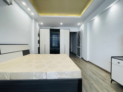 Lô góc phố 8/3, hai bà trưng, ngõ thông, nhà đẹp, ở ngay 0