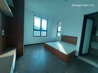 Bán nhà phạm văn đồng 45m2, mt5m, 5t, thang máy, 5.35 tỷ, bắc từ liêm, gần ô tô. 1