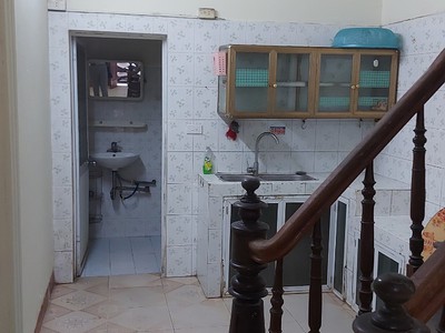 Cho thuê nhà chính chủ 5 tầng 6 p ngủ ngay đầu ngõ 142 đường Kim Giang p Đại Kim 2