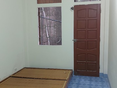 Cho thuê nhà chính chủ 5 tầng 6 p ngủ ngay đầu ngõ 142 đường Kim Giang p Đại Kim 7
