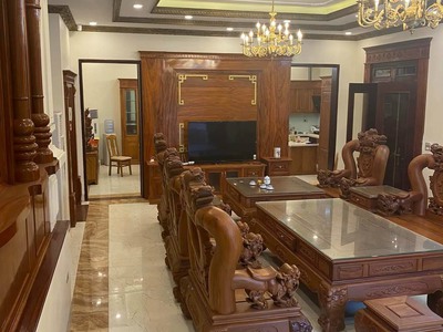 Bán căn góc biệt thự 302m2 xây dựng cực đẹp gần siêu thị Coopmark, Khai Quang, Vĩnh Yên. 0