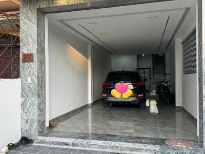 Bán nhà nguyễn văn cừ, long biên - 70m, lô góc - gara ô tô - cách hồ gươm 5 phút - 7 tầng thang máy 0