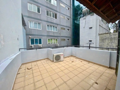 Cho thuê nhà giá rẻ trung tâm đường tôn thất tùng, p.phạm ngũ lão, q.1 1