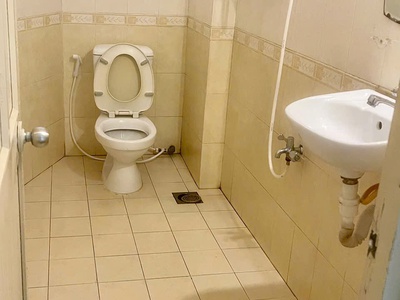 Cho thuê nhà giá rẻ trung tâm đường tôn thất tùng, p.phạm ngũ lão, q.1 4