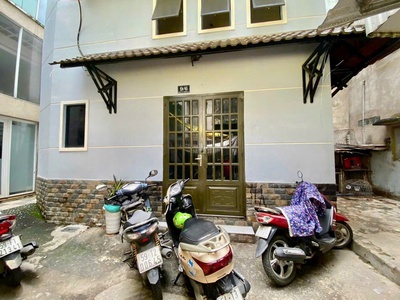 Cho thuê nhà giá rẻ trung tâm đường tôn thất tùng, p.phạm ngũ lão, q.1 2