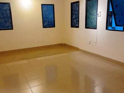 Cho thuê nhà giá rẻ trung tâm đường tôn thất tùng, p.phạm ngũ lão, q.1 3