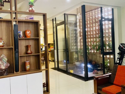 Cho thuê nhà 3 tầng 6 phòng ngủ tại Vĩnh yên, Vĩnh Phúc. Giá 20 triệu tháng 0