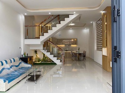 Nhà shr 70m2, mặt tiền nhựa, đường thông, thuận giao, thuận an, bd, giá chỉ 2,88 tỷ thương lượng. 1