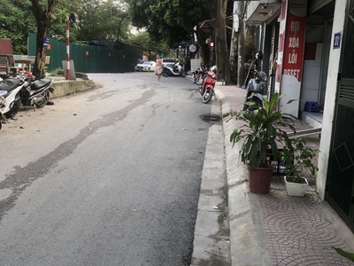 phân lô ô tô đỗ cửa, vào nhà, vị trí đẹp, kinh doanh sầm suất. mảnh đất vàng tại trung tâm quận 1