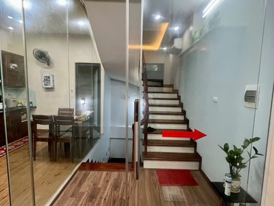 50m ra phố 8-3 lô góc thoáng rộng 35m2 xây 5t thì tuyệt vời giá 5.7  tỷ 0