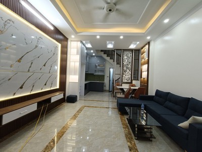 Cần bán nhà tam trinh - hoàng mai 50m2 5t mt4.5m giá 7 tỷ 0