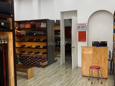 Chính chủ cho thuê cửa hàng mặt phố Chùa Bộc, phố thời trang đông đúc và sầm uất nhất Hà Nội 1