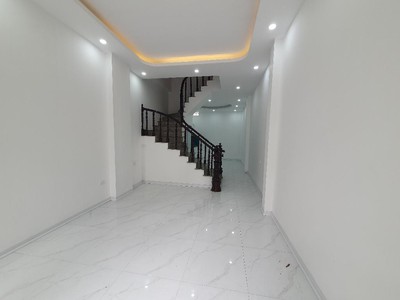 Phan đình giót hà đông, nhà mới tinh ở ngay - 4 chỗ lùi cửa. dt 42m giá hơn 6 tỷ. 0