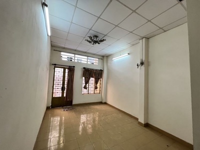 Bán nhà hẻm xe tải đến nhà-lê văn sỹ- quận 3 -2 tầng-32m -chỉ 5.6 tỷ 3