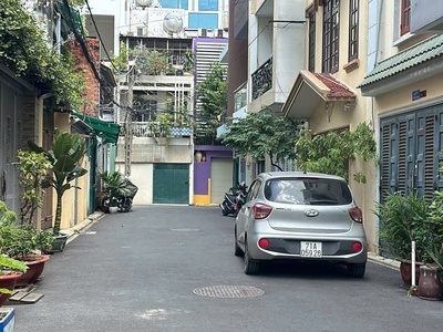 Bán gấp nhà tại thống nhất ngan 5m 95m2 gò vấp giá 8 tỷ x 4