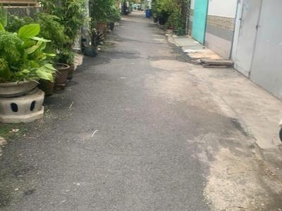 Trung tâm linh chiểu thủ đức, cạnh đại học ngân hàng, đất đẹp. nở hậu tài lộc. 148m2. ngang gần 6m. 0