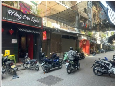 Hot - hot cần bán cả nhà 215m2 hoặc 1/2 nhà mặt phố nguyễn tư giản, hoàn kiếm, hà nội 0