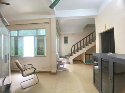 Trung tâm hà nội - khu bách kinh xây - một bước ra phố - bán đất tặng nhà - giá rẻ như cho - khách 3