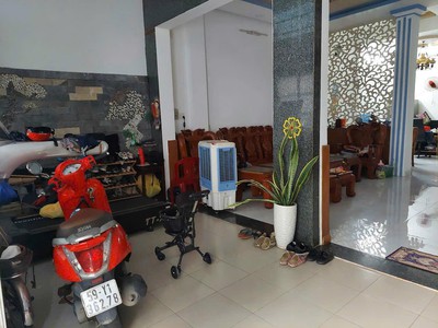 Cần  bán nhanh nhà shr bà điểm, gần ub, chợ,2/ phan văn hớn khu dân cư ổn định 1