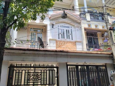 Cần  bán nhanh nhà shr bà điểm, gần ub, chợ,2/ phan văn hớn khu dân cư ổn định 3