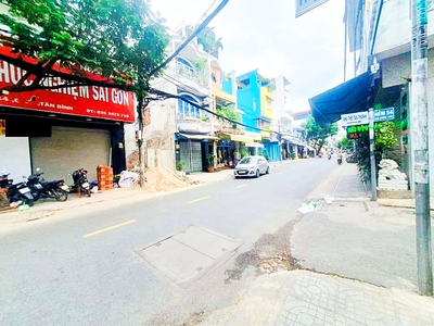 Cho thuê nhà 69 -71 Nguyễn Hồng Đào, P14, Q Tân Bình. Trệt, 2 lầu  8,5x15  400m2 chỉ 60tr 1