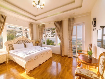 Khách sạn KQH Hoàng Văn Thụ ngay trung tâm ra chợ đà lạt chỉ 5 phút di chuyển 0