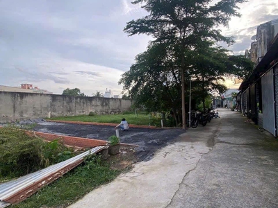 Bán lô đất 90m2 gần chợ tân hiệp giá chỉ 1 tỷ 395 triệu gọi cho em xem đất 0