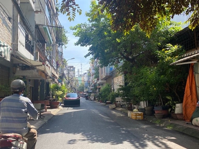 Bán nhà đường minh phụng, phường 2, quận 11. dt 36m2 x 4 tầng 3.3 x 12 . giá 6.67 tỷ tl. 0