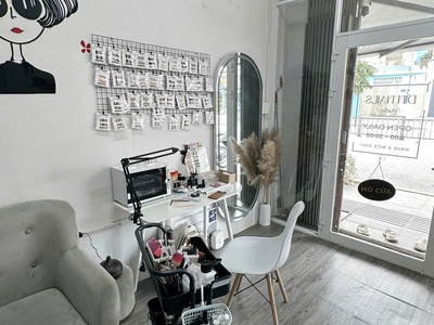 Sang tiệm nails gội 56 kênh tân hóa, phường phú trung, quận tân phú 1
