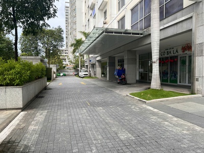 Bán shophouse scenic valley 2 phú mỹ hưng, diện tích 452m , đang có hợp đồng cho thuê  thu về gần 2 2