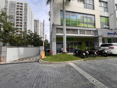 Bán shophouse scenic valley 2 phú mỹ hưng, diện tích 452m , đang có hợp đồng cho thuê  thu về gần 2 4