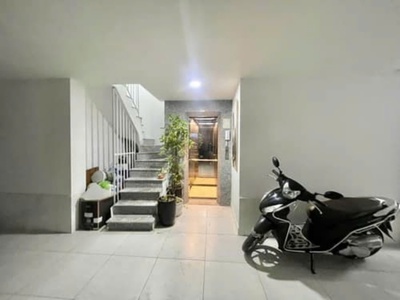 Bán nhà ngõ 192 kim mã 71m 5 tầng dòng tiền 35 tr giá 18 tỷ 4