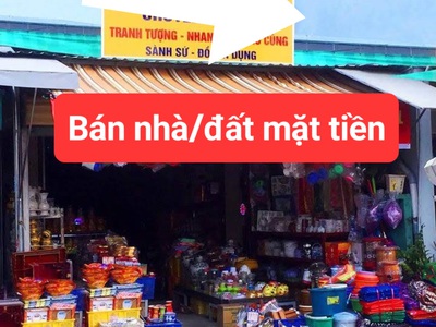 Bán nhà góc 2 mặt tiền chợ Dĩ An 1. Diện tích 330m2 0