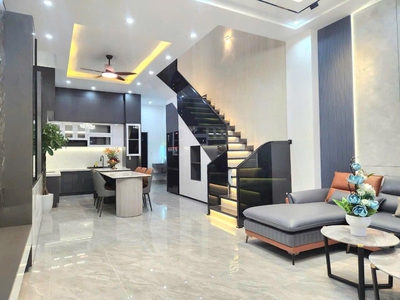 Bán siêu phẩm mới 100 hòa minh 3