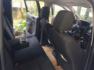Ford Ranger màu đen, 2016, XL, số sàn, 2 cầu 9