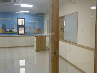 Bán nhà 2 mt nguyễn văn tăng q9 - dt: 16mx23 - kc: hầm 6 tầng - st - hđt165tr/th - giá 70 tỷ 2