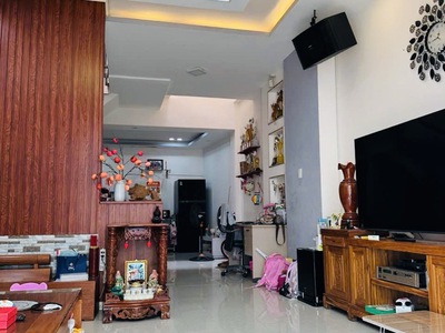 Ngay trường đại học công nghiệp thực phẩm - lê trọng tấn - 64m2 - 3 tầng - sổ hoàn công đủ giá 4.8 0