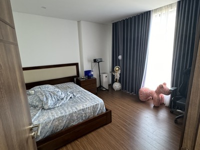 Chính chủ cho thuê căn hộ ở Chung Cư Green Diamond 93 Láng Hạ 7