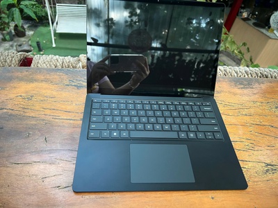 Surface Laptop 4 AMD Ryzen 5, 16Gb 256Gb 2K Touch, mạnh mát 1