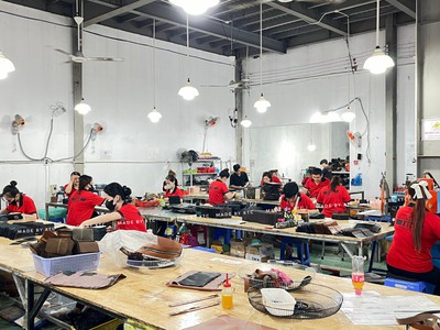 Hợp tác cùng xưởng sản xuất đồ da trực tiếp TPHCM 5
