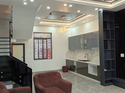  Siêu phẩm nhà 4T x 60m2, độc lập, sân cổng riêng, gara ô tô cạnh nhà trung tâm Hồ Sen Diện tích 2