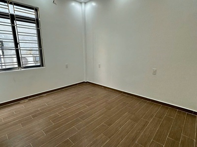  Siêu phẩm nhà 4T x 60m2, độc lập, sân cổng riêng, gara ô tô cạnh nhà trung tâm Hồ Sen Diện tích 12